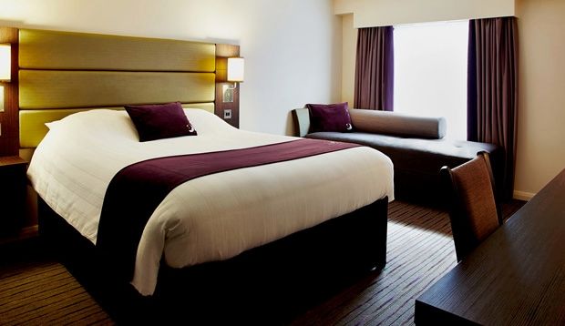 Premier Inn Basingstoke West エクステリア 写真